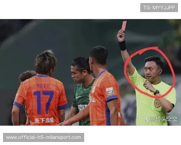 主裁判判罚尺度公开透明化,减少争议判决,主裁判可以罚下边裁吗 主裁判判罚尺度公开透明化,减少争议判决,主裁判可以罚下边裁吗