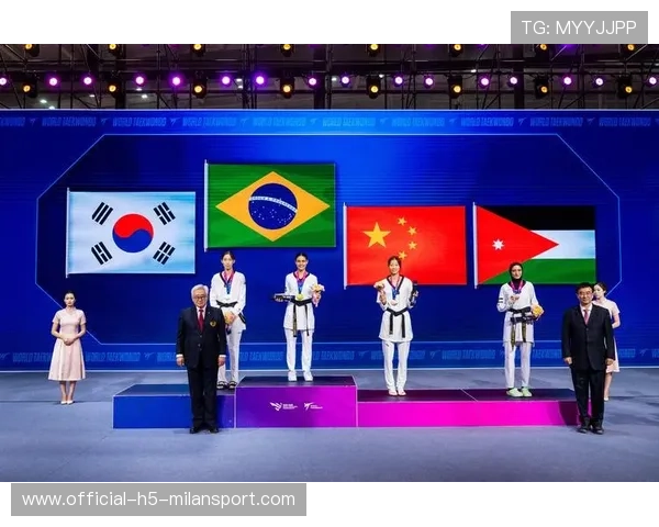 韩国跆拳道运动员在世锦赛展现强大实力，韩国跆拳道运动员在世锦赛展现强大实力吗