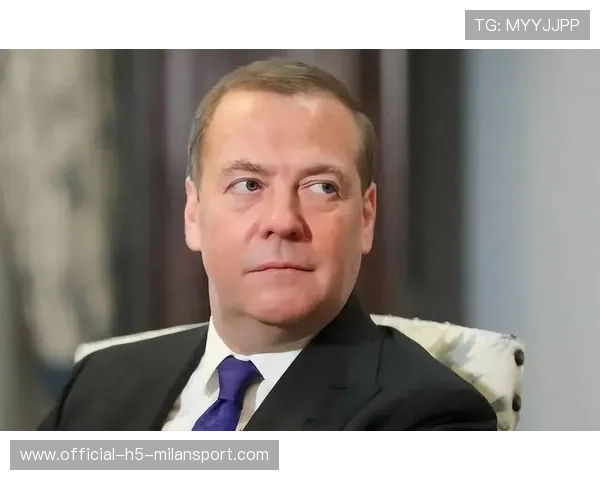 梅德韦杰夫又赢了,稳得可怕,梅德韦杰夫专访 梅德韦杰夫又赢了,稳得可怕,梅德韦杰夫专访