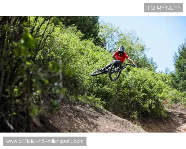 青少年山地自行车赛挑战自然赛道考验技术，青少年山地自行车品牌排行